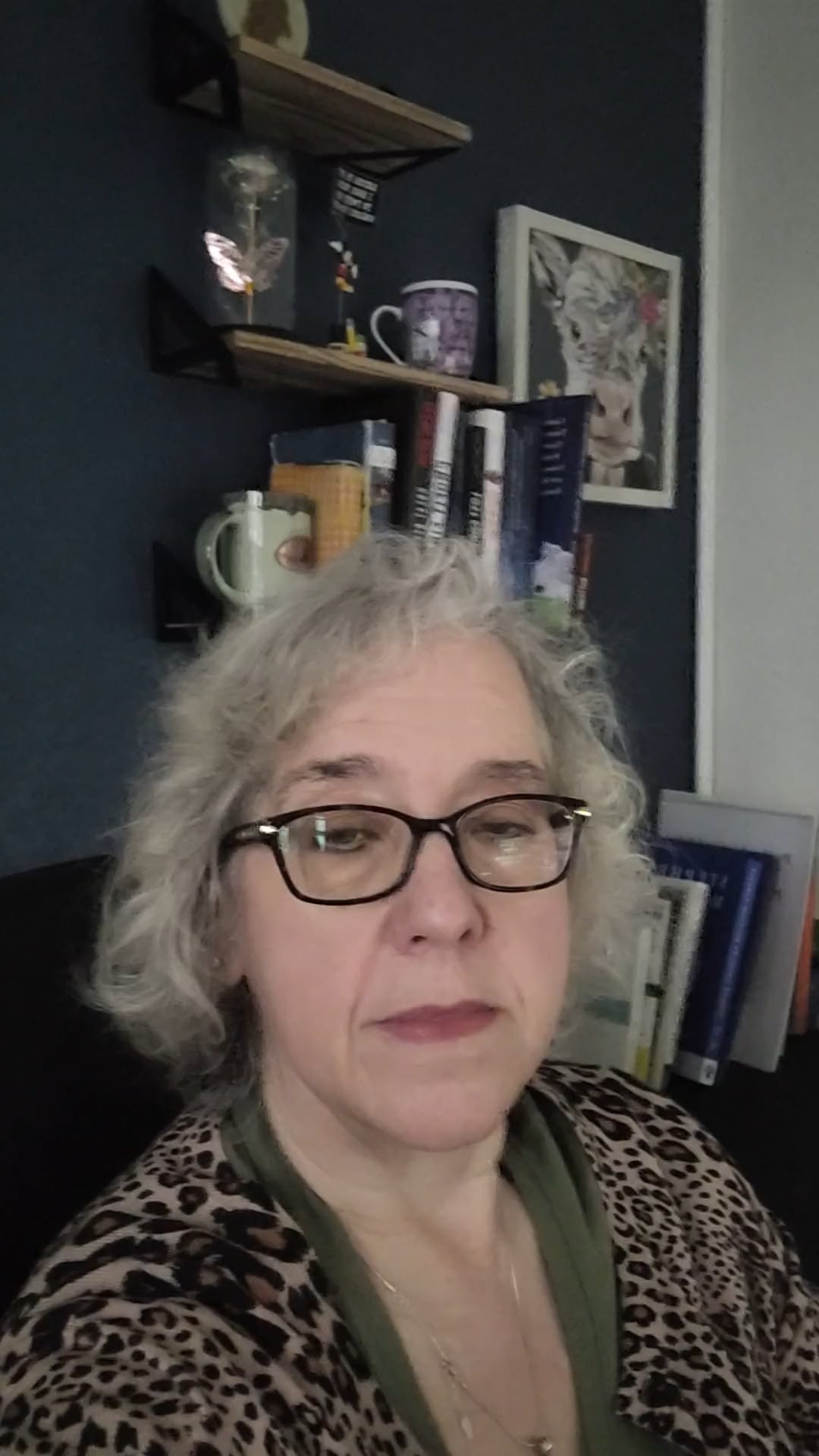 Donna M Hunter