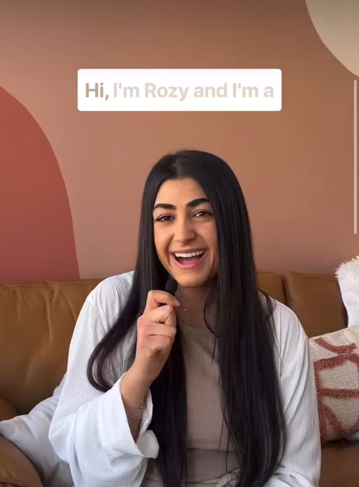 Rozy Pishvaiy