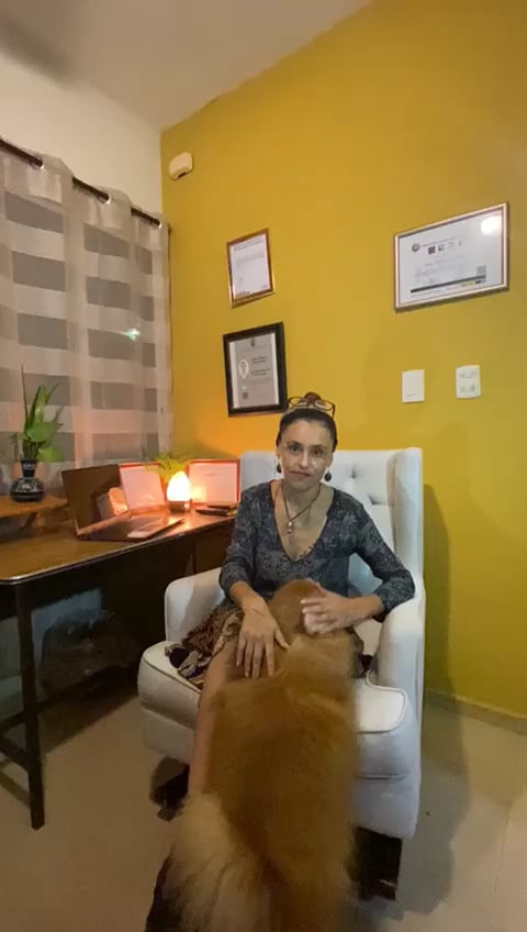 Elma Naxielli Solís Marín