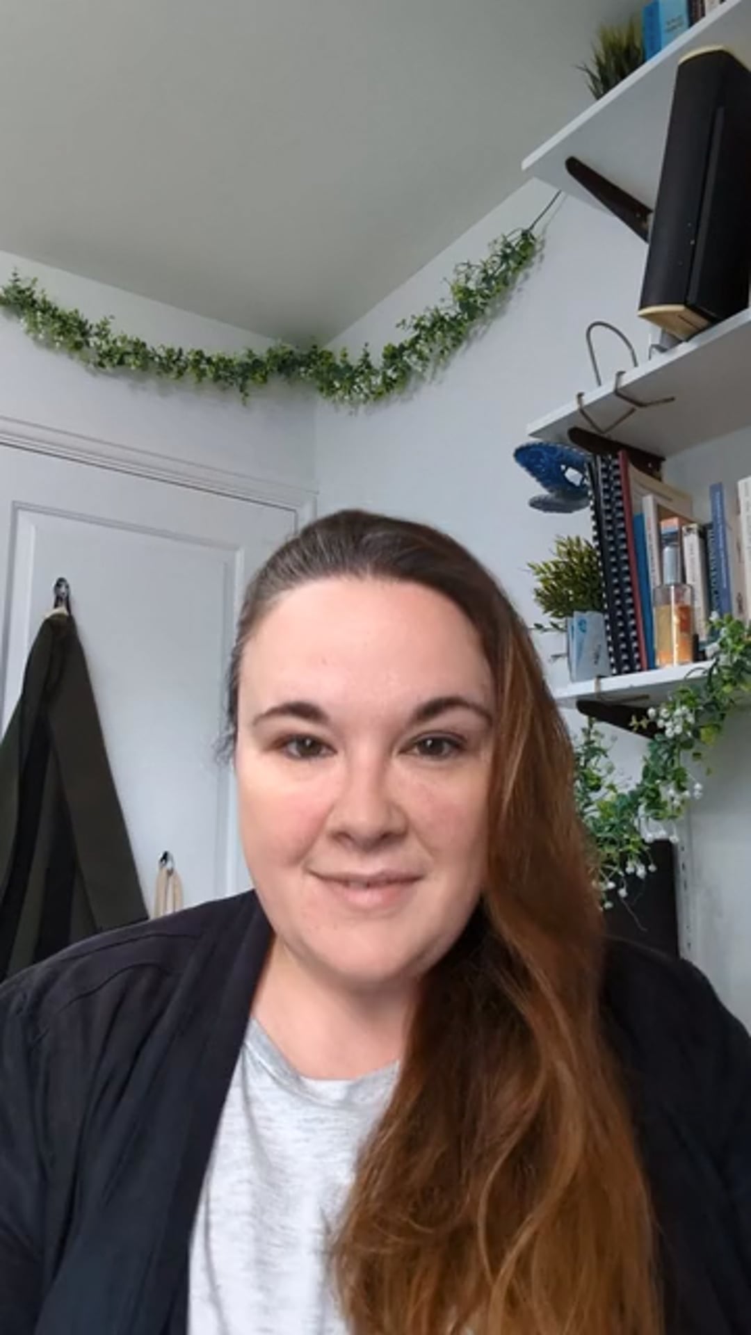 Dr Laura Wade