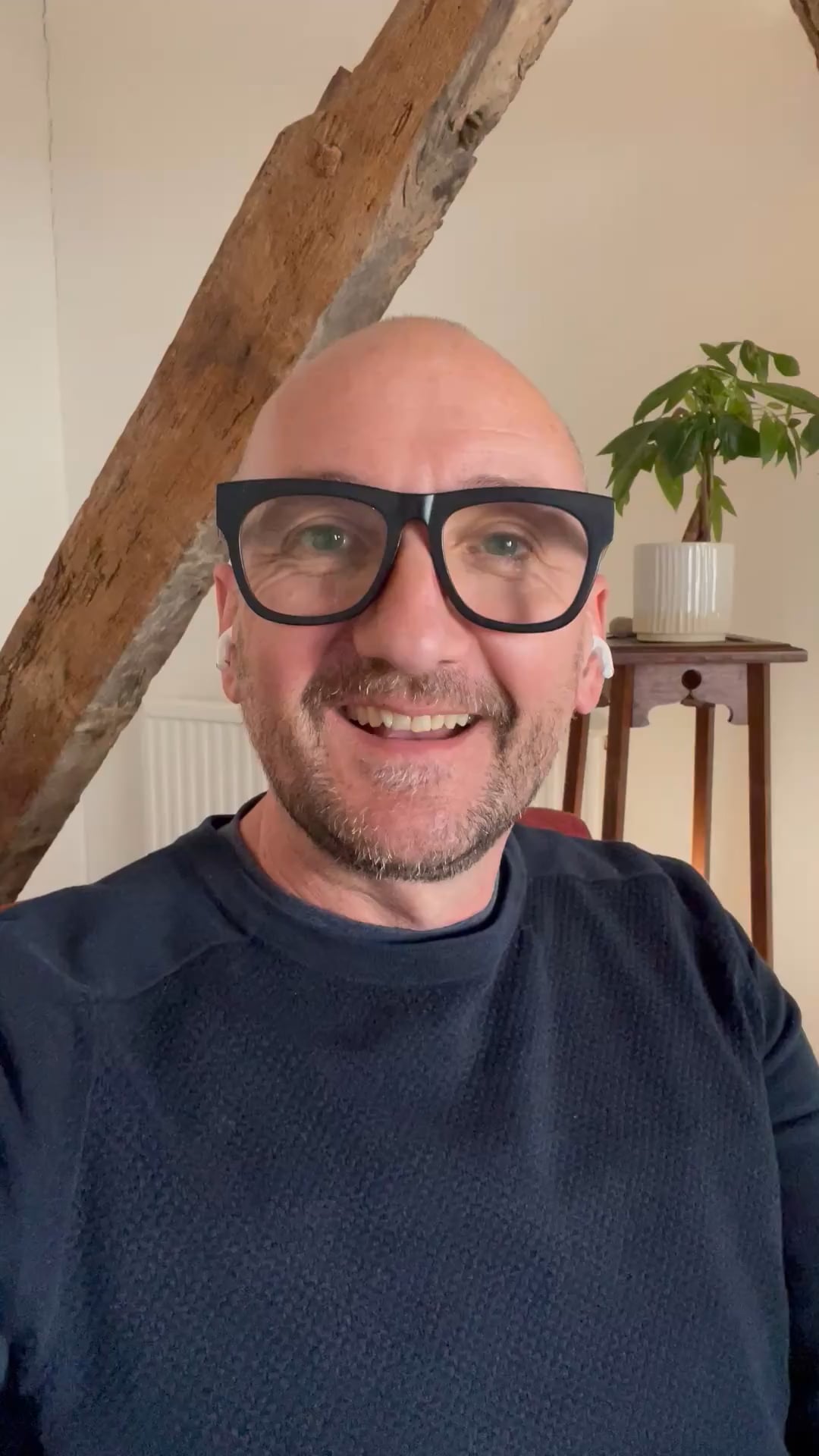 Dr Russ Hargreaves