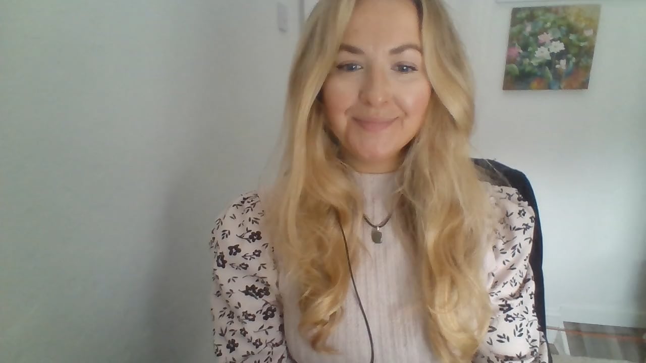 Hayley Louise online Counselling and Psychotherapy