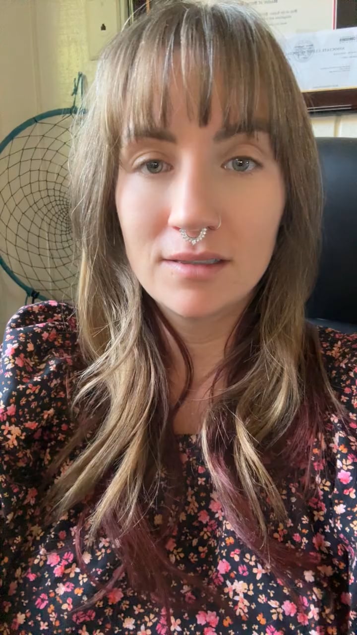 Kylie Apostle Schneider