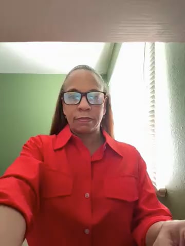 Teresa M Williams
