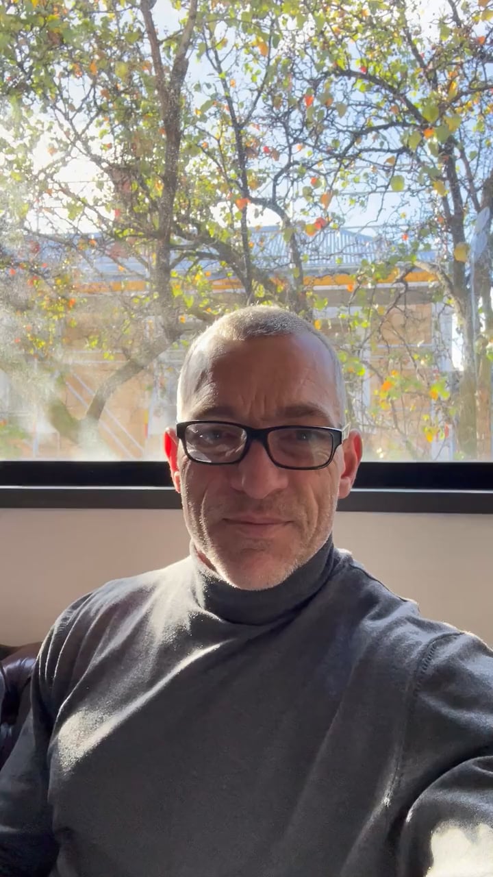 Dr Tony Fletcher