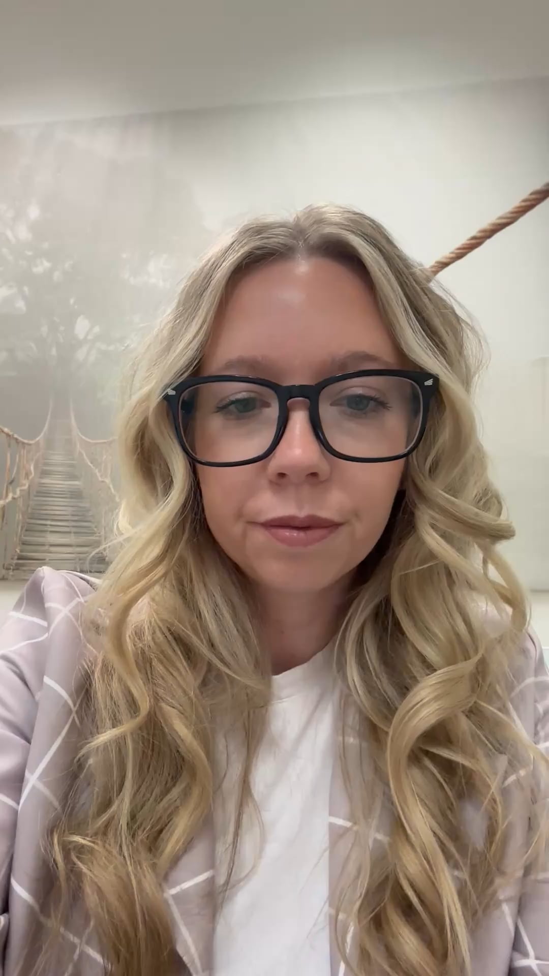 Nicole Bible