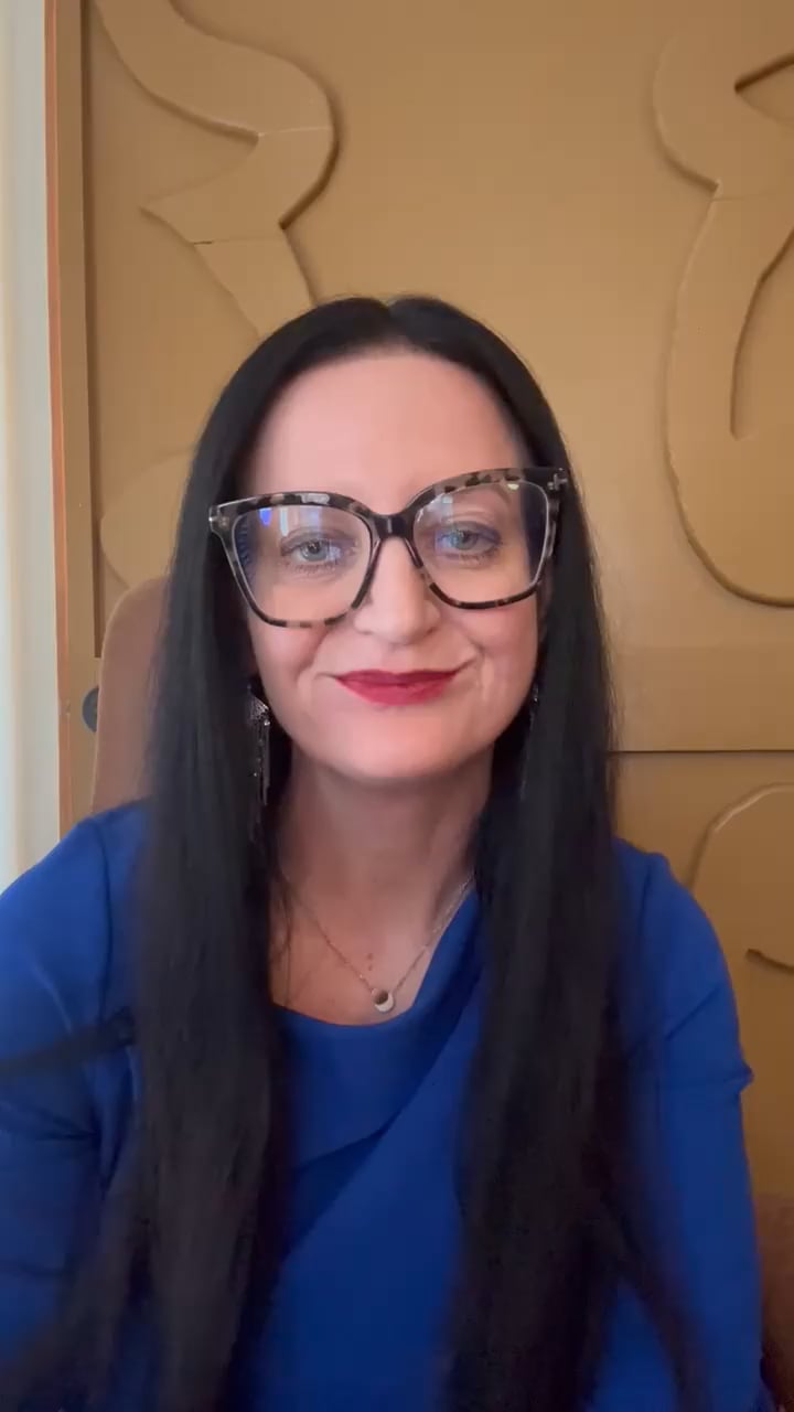 Angela R Campagna
