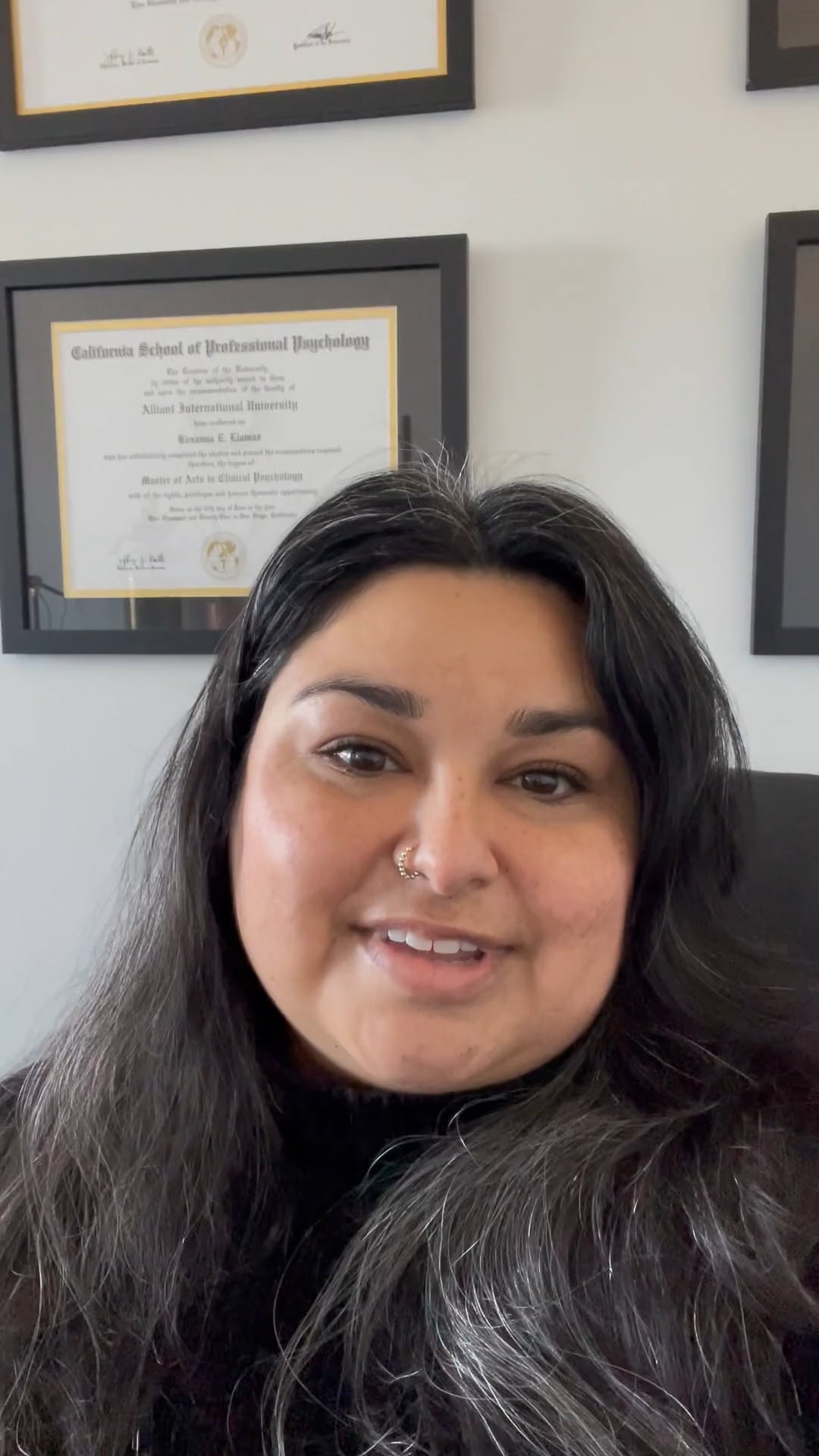 Dr. Roxanna Llamas