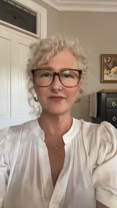 Amanda S Hood
