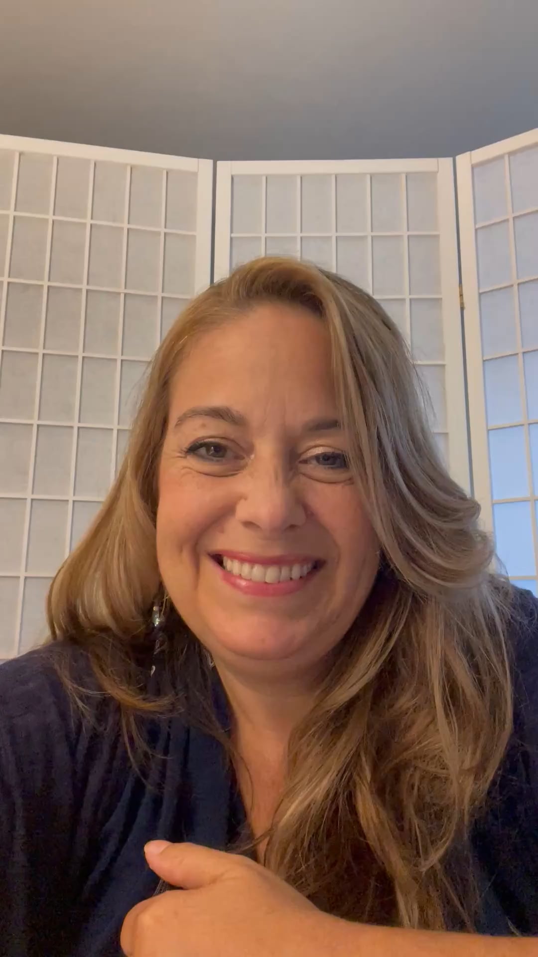 Michella Aken, Bilingual Couples Therapist