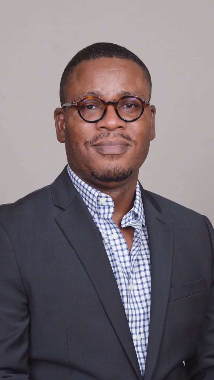 Dr. Simonpeter Emokpaire