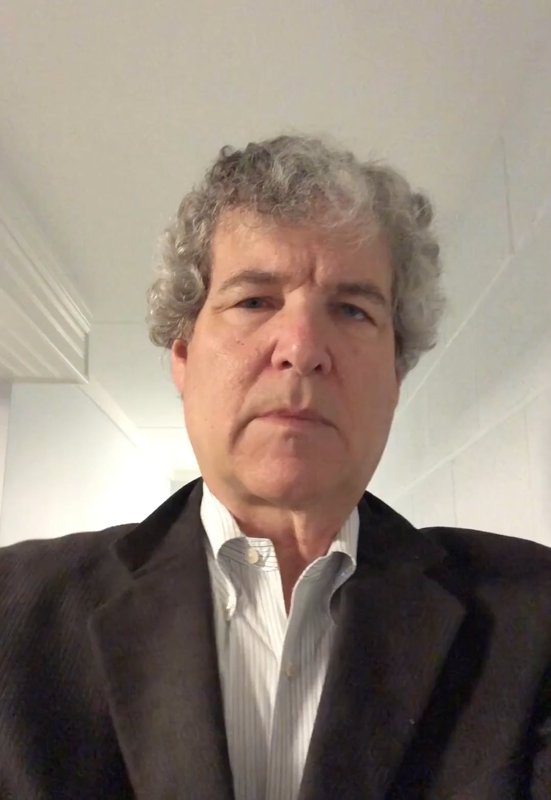 Alan R Graham