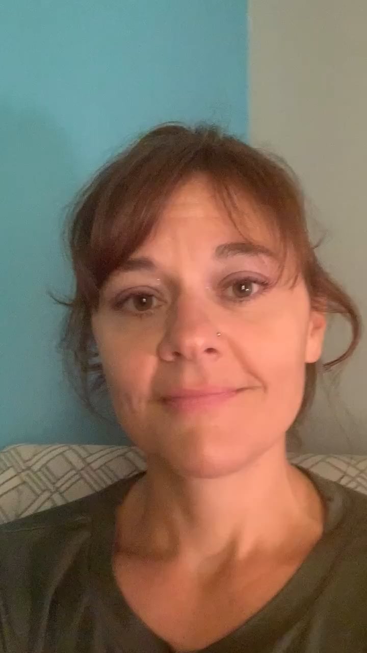 Miranda J Villard