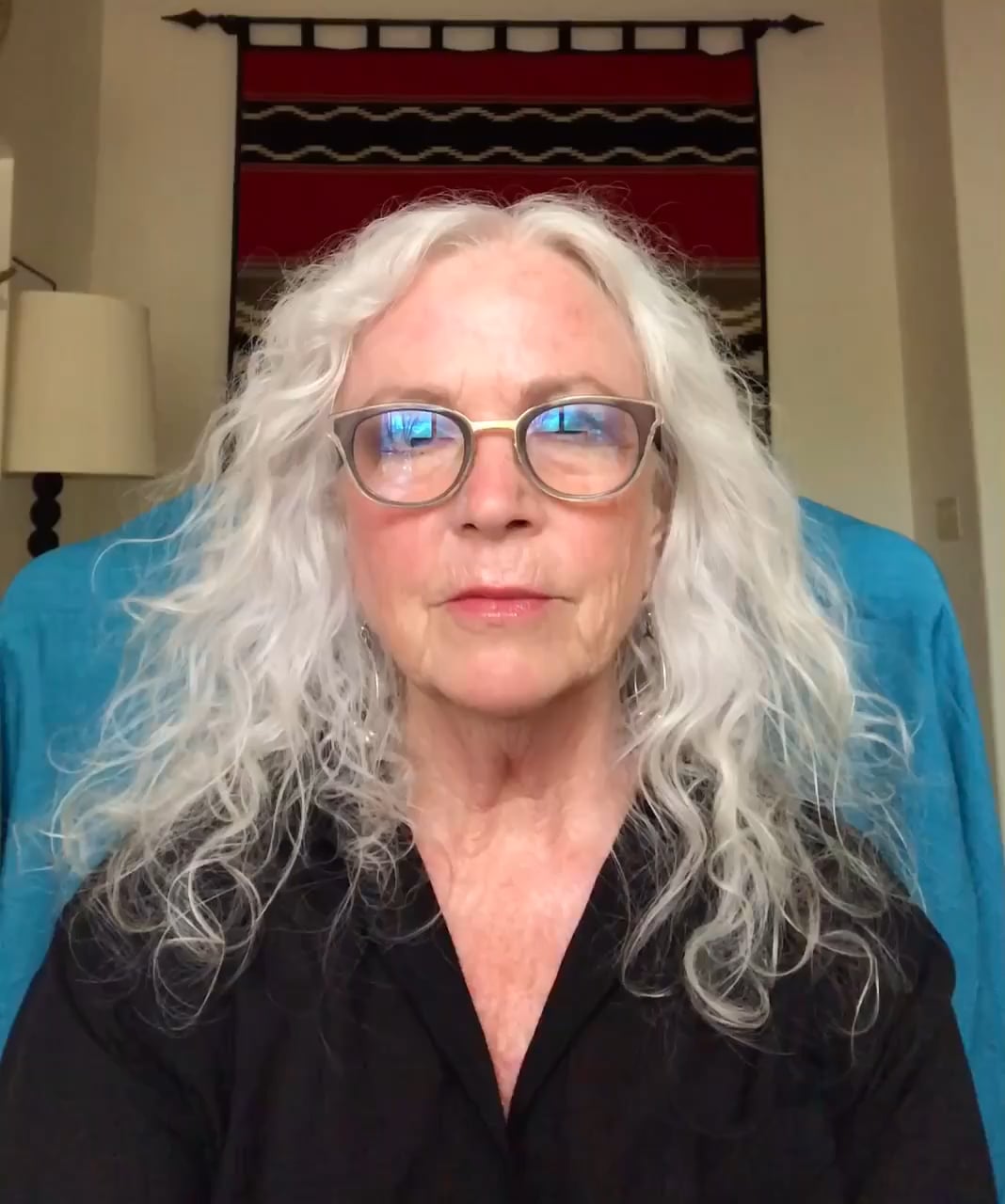 Linda J Denniston