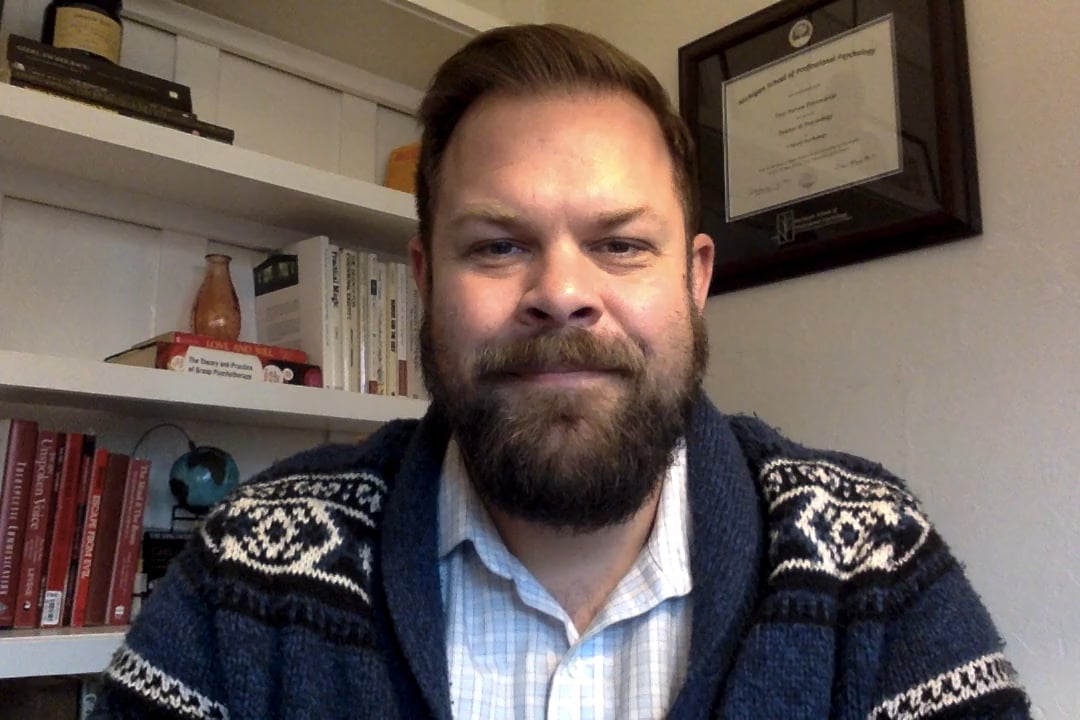Troy Piwowarski