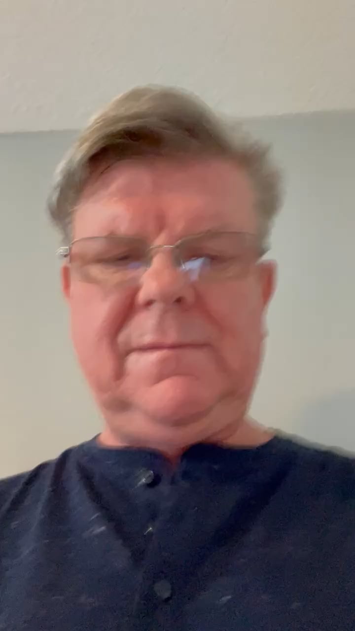 Paul B Muenzmay