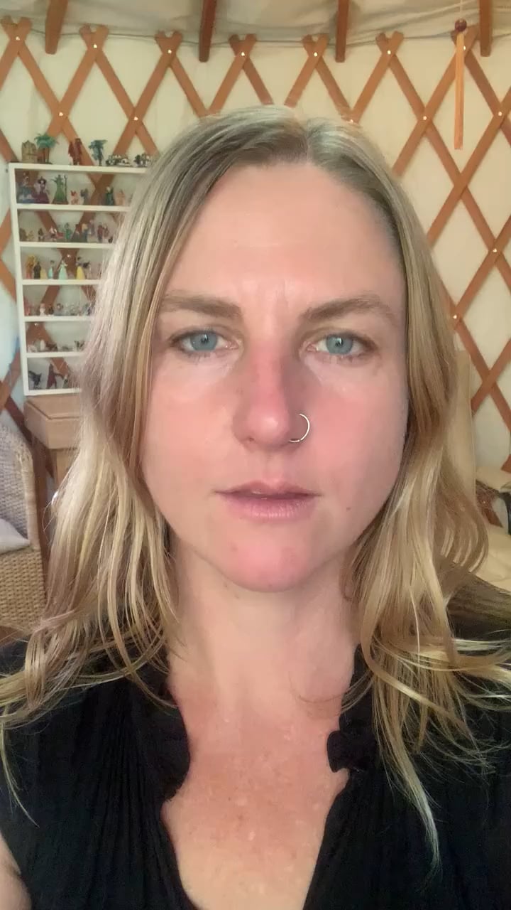 Amanda L. Hamilton