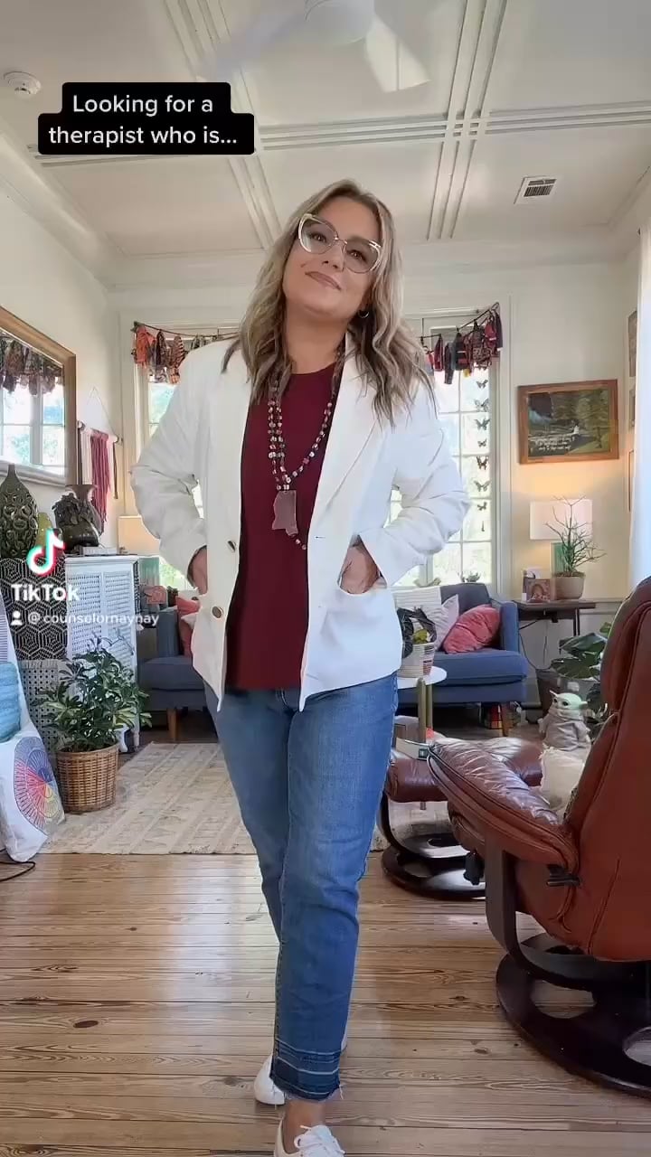 Dr. Kana Crumby