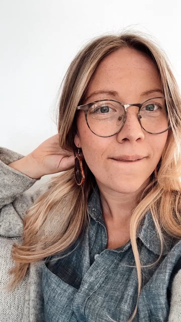 Erika Fales
