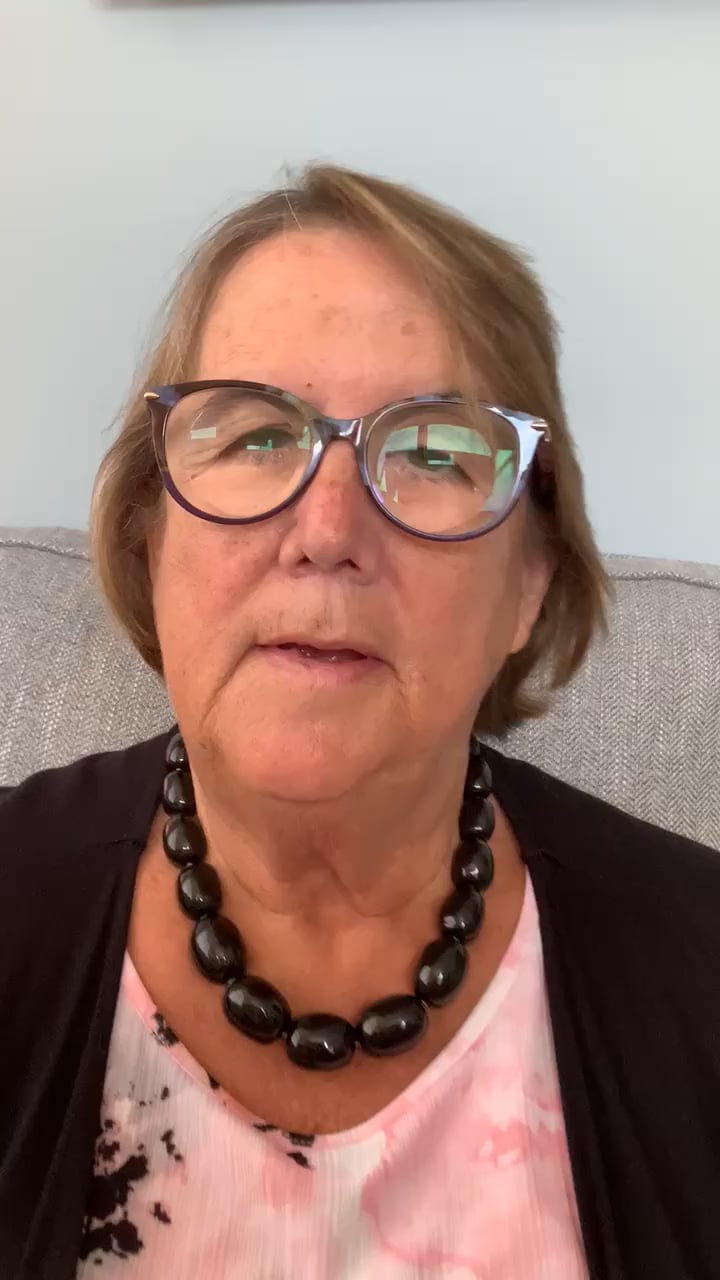 Eileen S Crawford