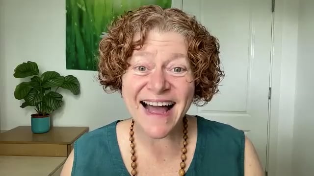 Clare Dash