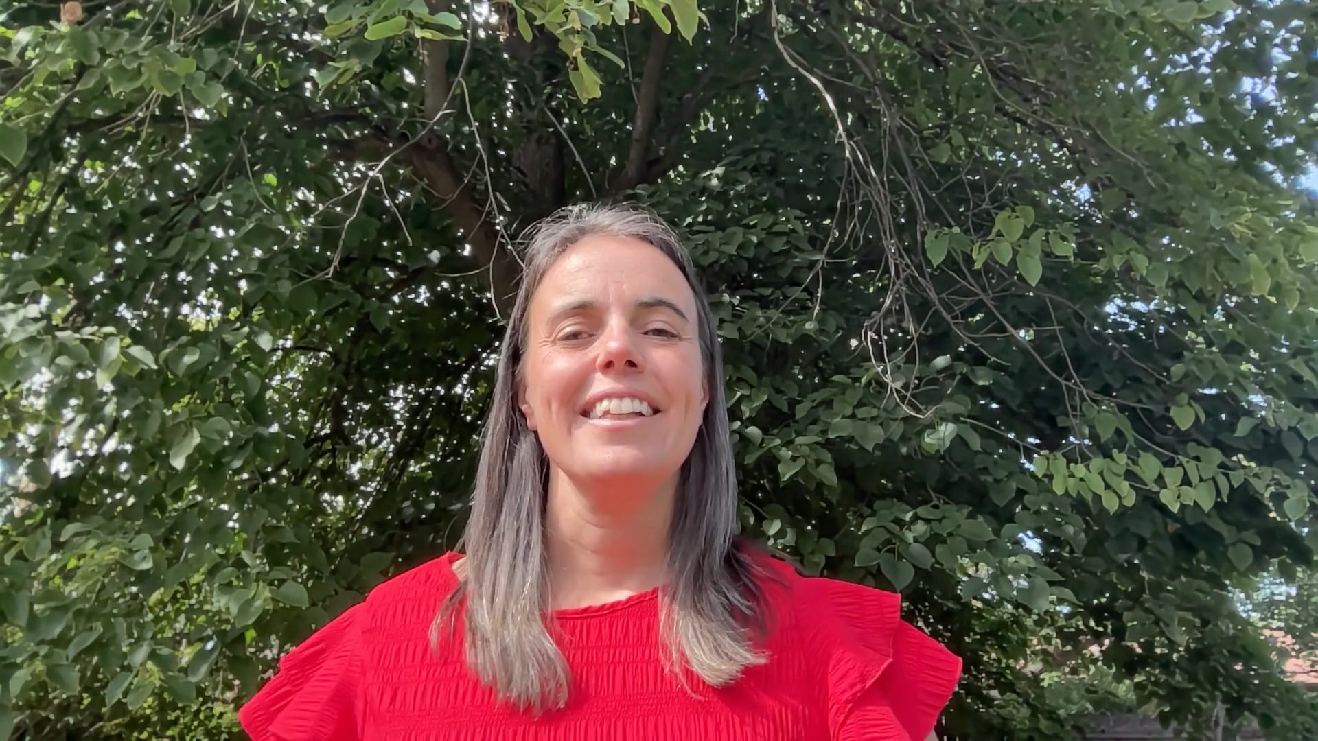 Dr. Julia Roncoroni