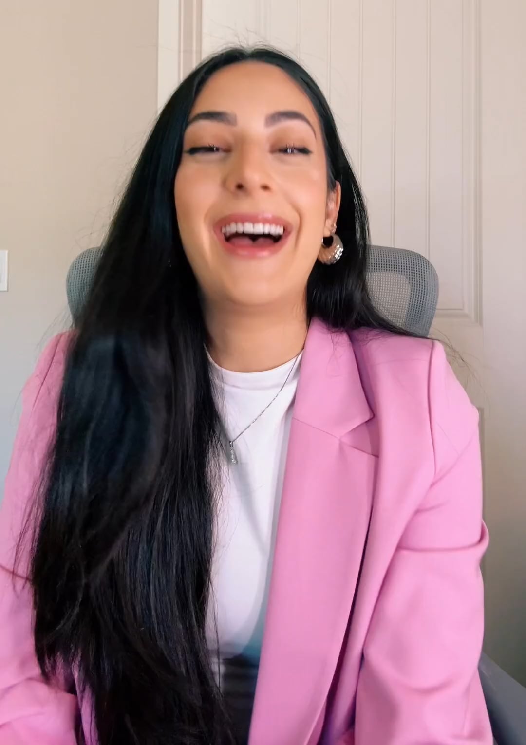 Sheena Farhang